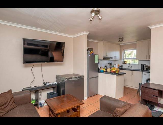 2 BEDROOM APARTMENT FOR SALE IN DURMONTE